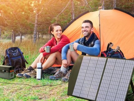Folding And Convenient Photovoltaic Panel Charging